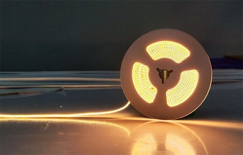 COB灯带原理及其优势解析